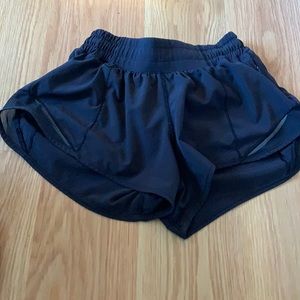 lululemon hottie hot shorts size 0